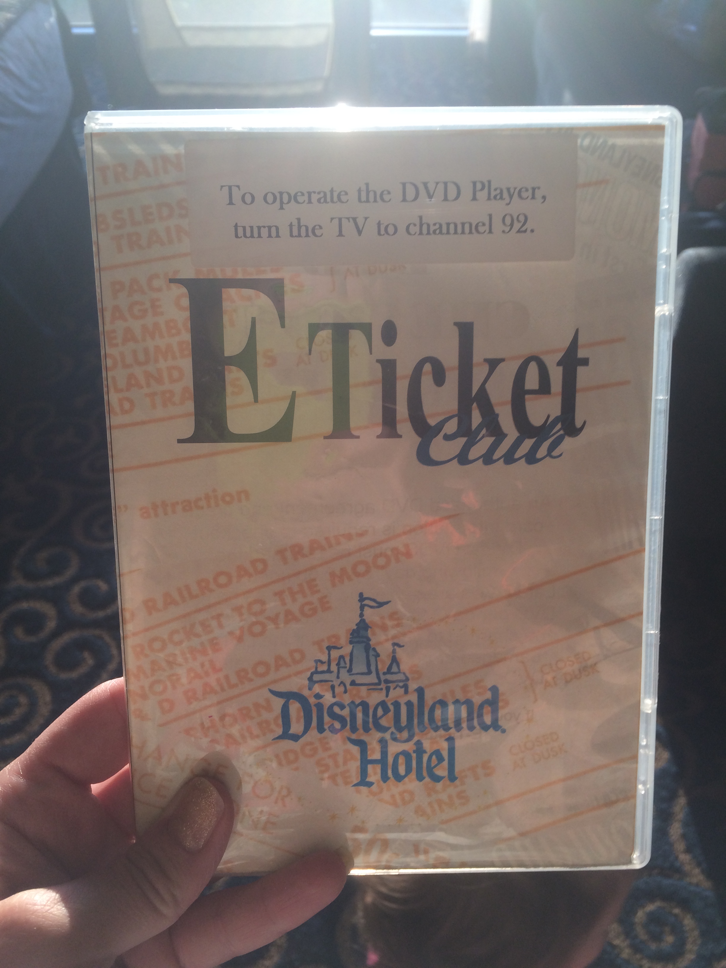 Can you stay at the club level at the Disneyland Hotel?